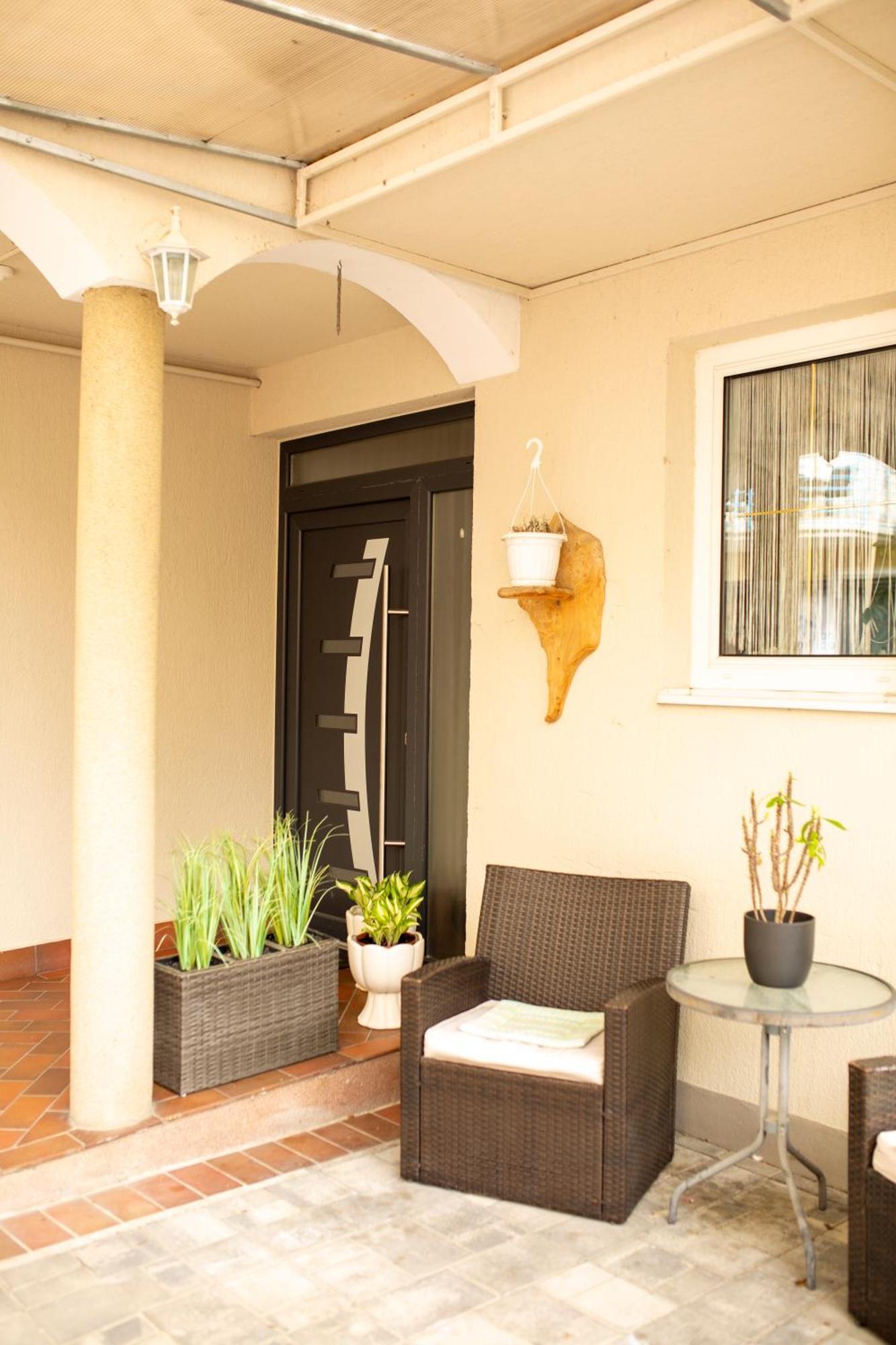 Huerkecz Apartmanhaz Hévíz Extérieur photo
