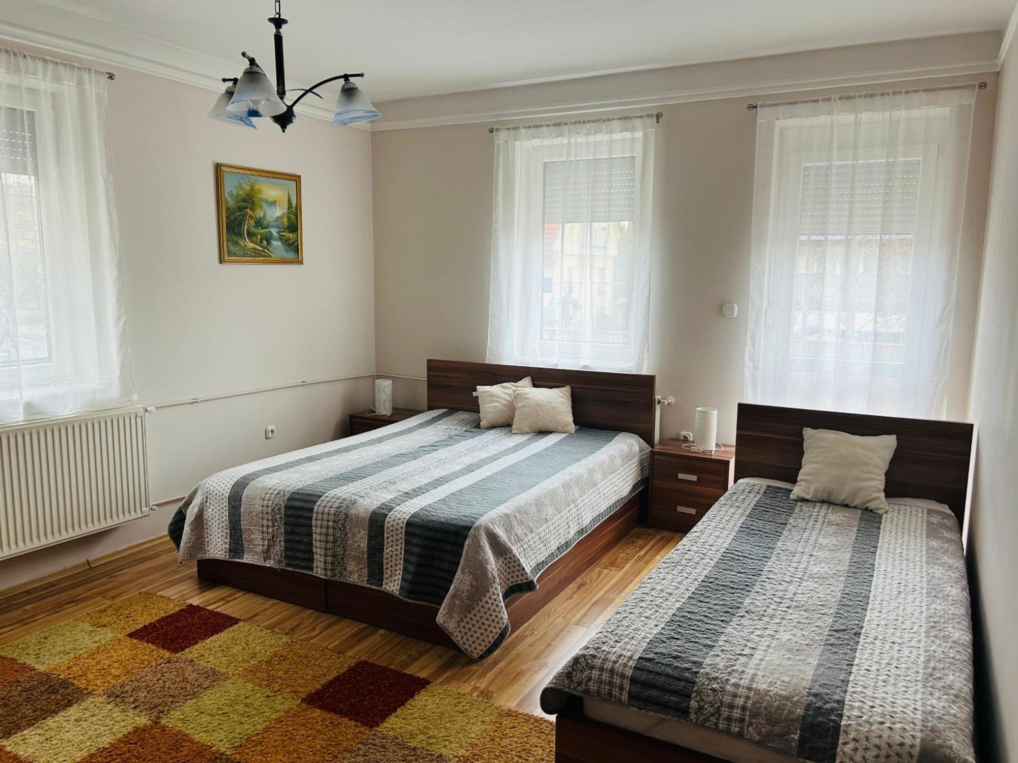 Huerkecz Apartmanhaz Hévíz Extérieur photo