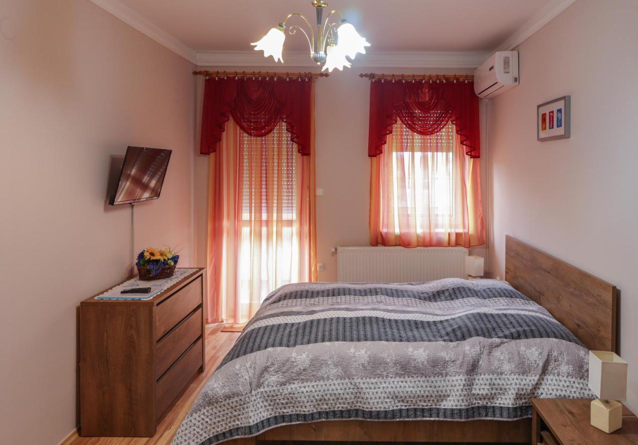 Huerkecz Apartmanhaz Hévíz Extérieur photo