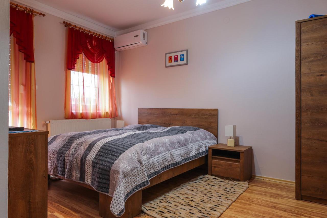 Huerkecz Apartmanhaz Hévíz Extérieur photo